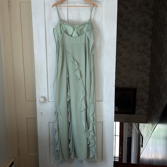 Azazie Barbie sage green bridesmaid dress size A8. Worn once 😉. - Picture 2 of 2